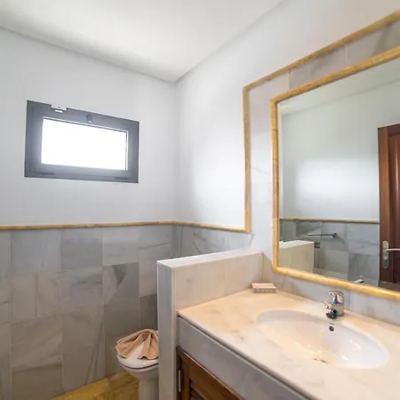 Babel - First Line Seafront House Playa Blanca