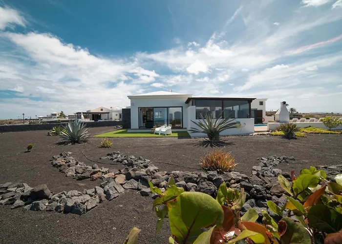 Casa vacanze Babel - First Line Seafront House *