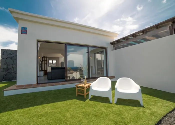 Babel - First Line Seafront House Коста Бланка